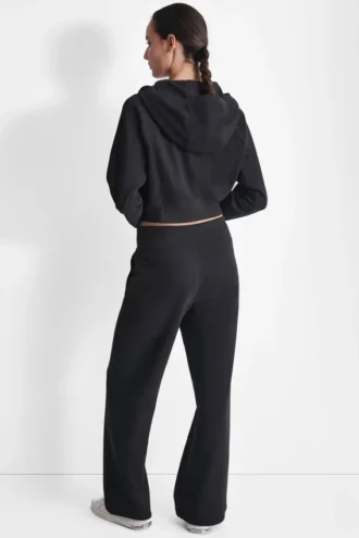 extra high rise wide leg sweatpant 2 330x495 - Extra High Rise Wide Leg Sweatpant