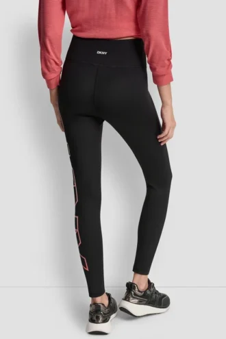 high rise ombr logo 7 8 length legging 2 330x495 - High-Rise Ombr&eacute; Logo 7/8-Length Legging