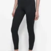 Mid-Rise 7/8-Length Legging
