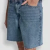 Mid-Rise Relaxed Short