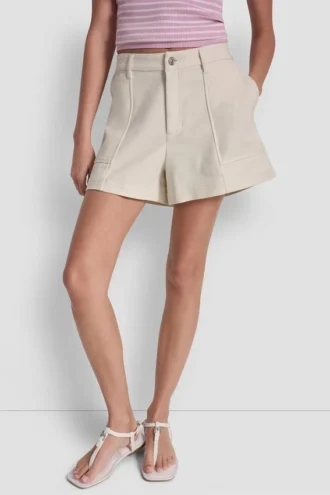 Mid-Rise Short with Patch Pockets