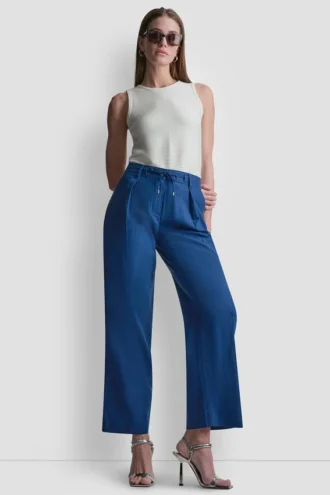 Mid-Rise Tie Waist Pleated Pant