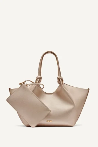 Paula Medium Commuter Tote