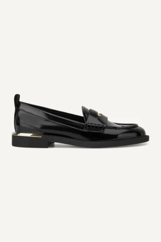 Raeya Loafer