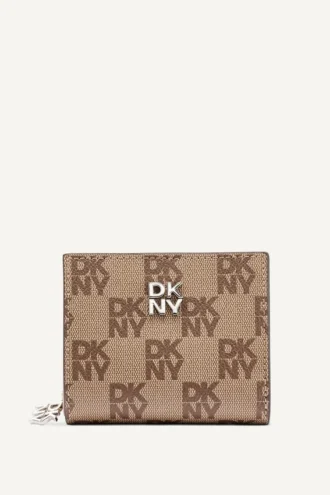 Sarah Bifold Zip Wallet