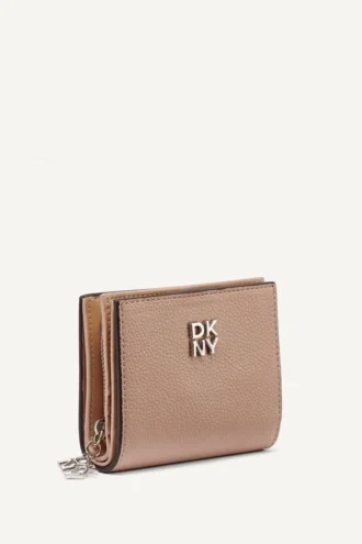 Sarah Bifold Zip Wallet