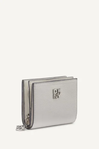 Sarah Bifold Zip Wallet