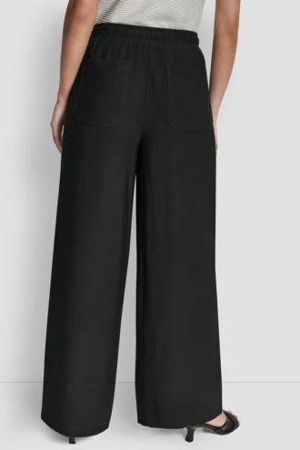 Seamed Wide Leg Pull-On Pant