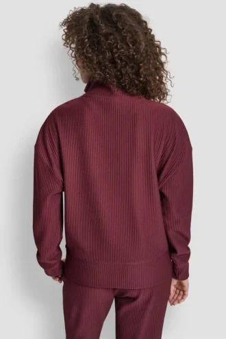 Tech Ottoman Half Zip Mock Neck Pullover