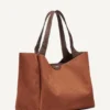 Willa Tote